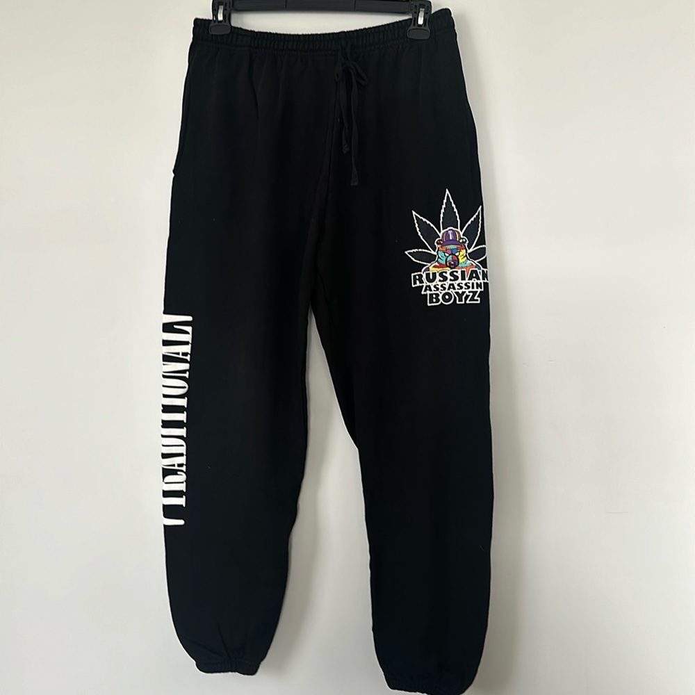 Russian assassin boys traditional mens sweatpants xl weed leaf